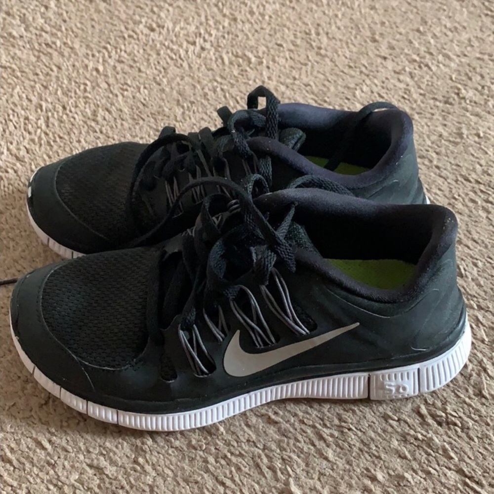 Nike Free Runs